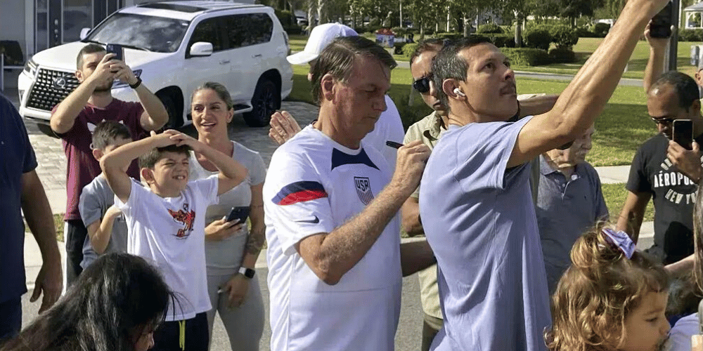 Mientras Brasil se recupera de los disturbios, Bolsonaro encuentra su nuevo hogar en Florida