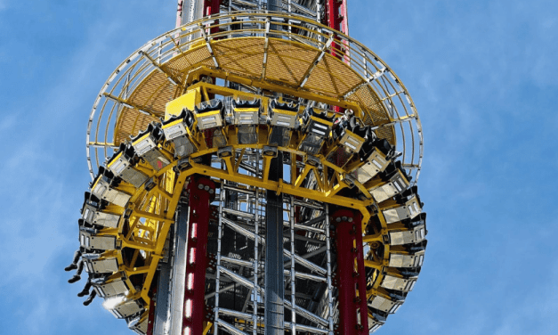 La atracción Orlando FreeFall se derrumba después de que el propietario llega a un acuerdo tras la muerte del niño de 14 años