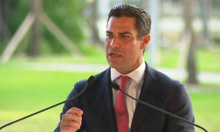 Miami: Alcalde Suárez defiende la moneda virtual MiamiCoin a pesar de estar suspendida