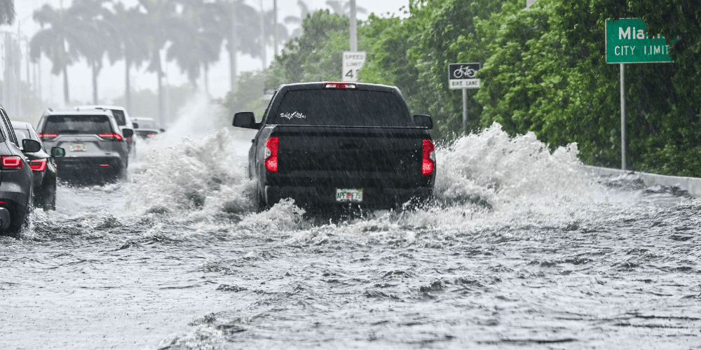 lluvias-provocan-inundaciones-miami-dade-broward-lafloridaseinforma.com