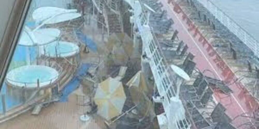 Una intensa y repentina tormenta azotó crucero en la Florida