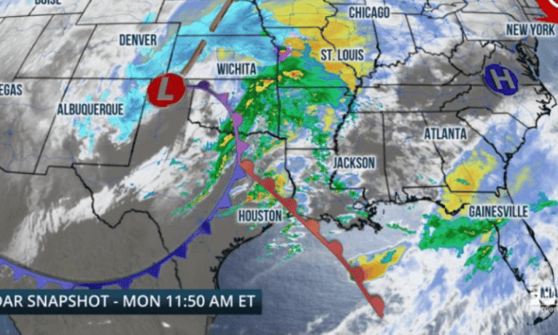 Peligrosas tormentas impactarán el norte de Florida la noche de este lunes y el martes