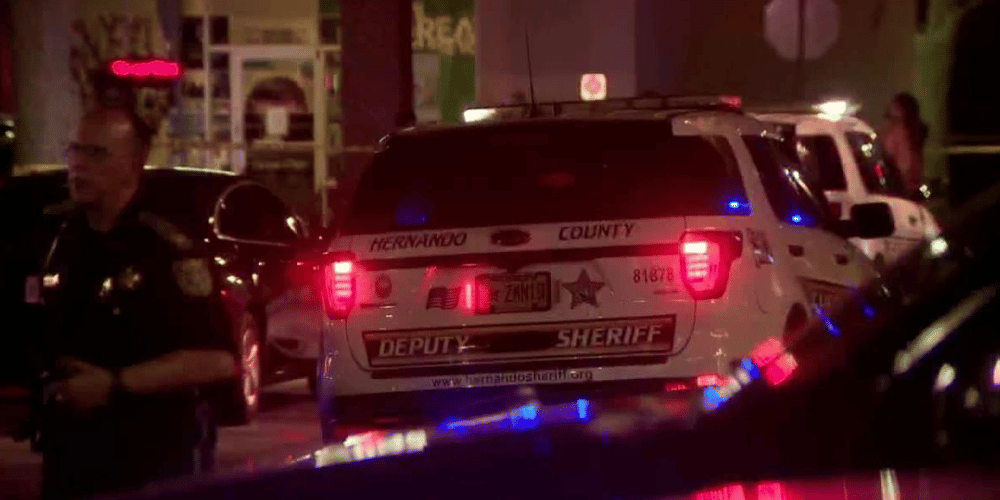 Tres personas hospitalizadas tras tiroteo en apartamentos de Florida