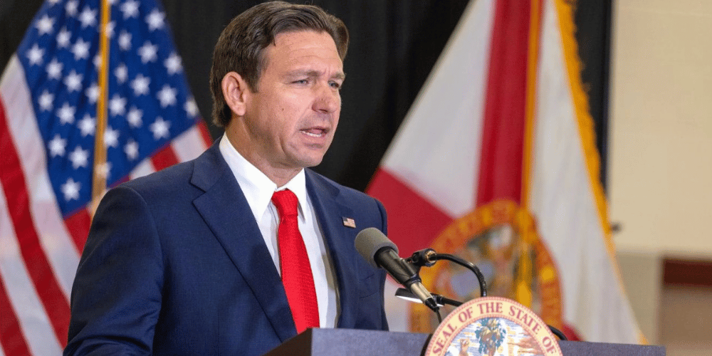 DeSantis presiona para alinear la ley de Florida con la esperada reforma migratoria de Trump