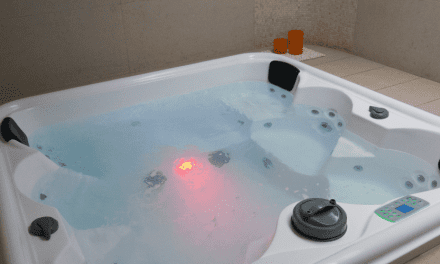 Tips para un jacuzzi limpio y seguro