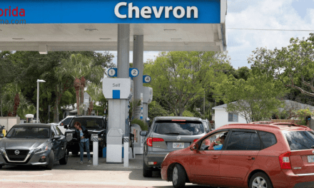 Precio de la gasolina en Florida en descenso antes del Memorial Day